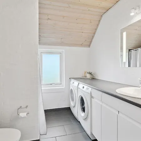 7 Bedroom Beautiful In Dom wakacyjny