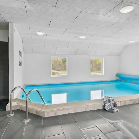 Vakantiehuis 7 Bedroom Beautiful In