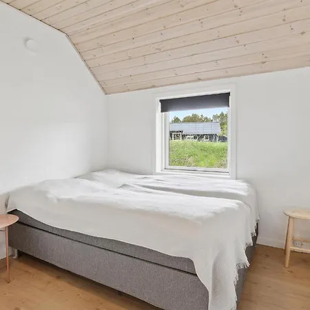 7 Bedroom Beautiful Home In Ringkøbing * Ringkøbing