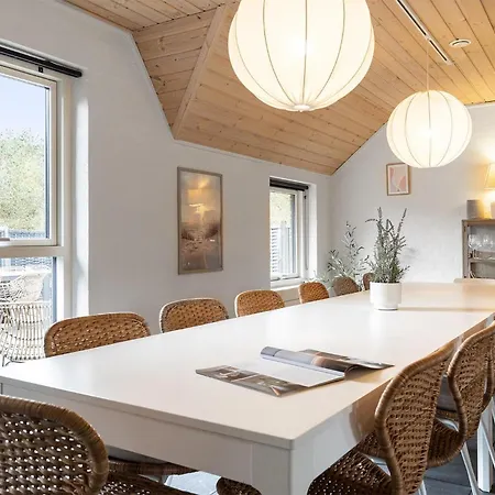 7 Bedroom Beautiful In * Ringkøbing