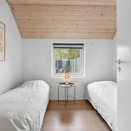 7 Bedroom Beautiful In Tatil Evi Ringkøbing