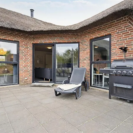 7 Bedroom Beautiful In