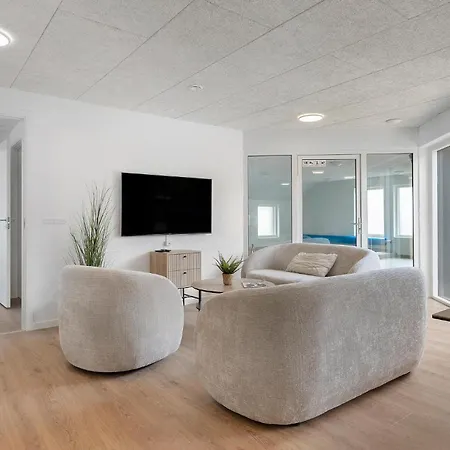 7 Bedroom Beautiful Home In Ringkøbing Ringkøbing