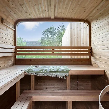 度假居 Beautiful In With Sauna 灵克宾