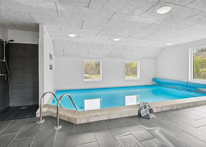 度假居 7 Bedroom Beautiful In
