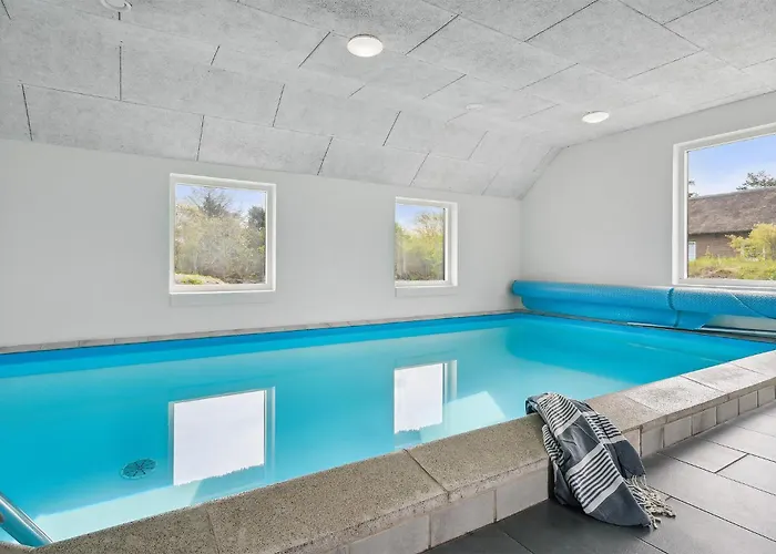 7 Bedroom Beautiful In 灵克宾