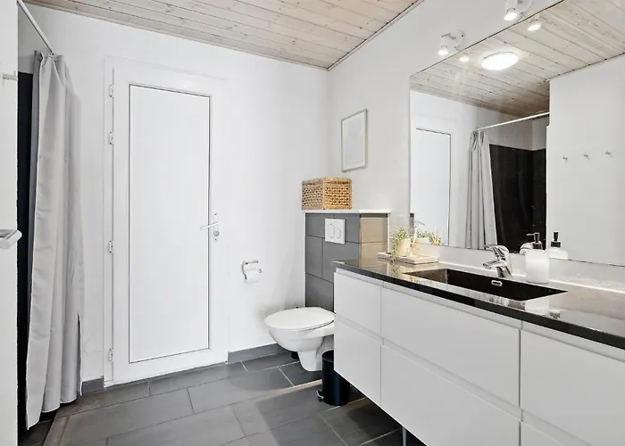 7 Bedroom Beautiful In