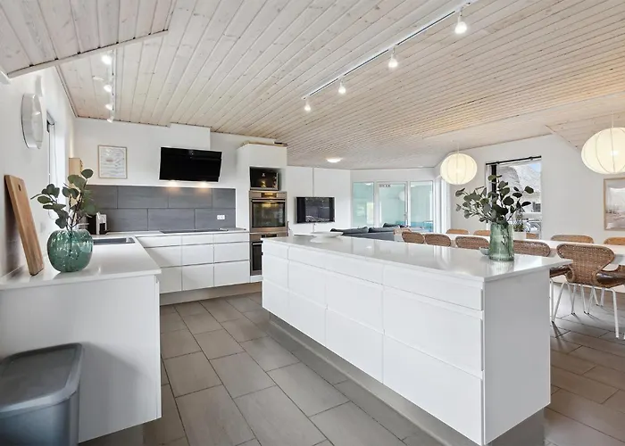7 Bedroom Beautiful In 灵克宾