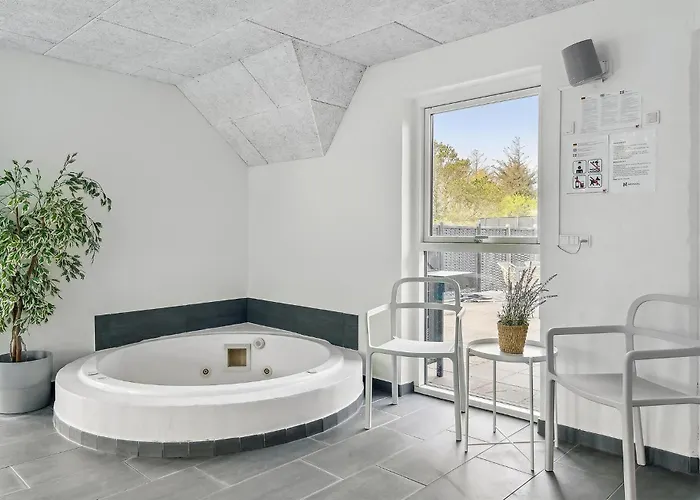 7 Bedroom Beautiful In 度假居 灵克宾
